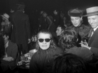 Main Bleue 11  Karl Lagerfeld - Paloma Picasso - Rafael Lopez Sanchez -  Soirée Moratoire Noire - 24 octobre 1977